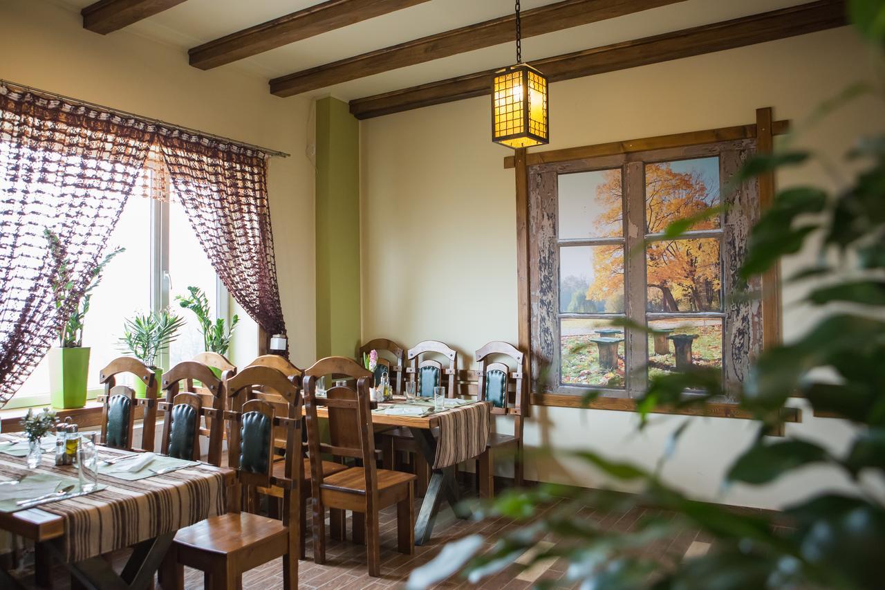 Hotel & Restaurant Complex Hap-Ok Brodki Ngoại thất bức ảnh