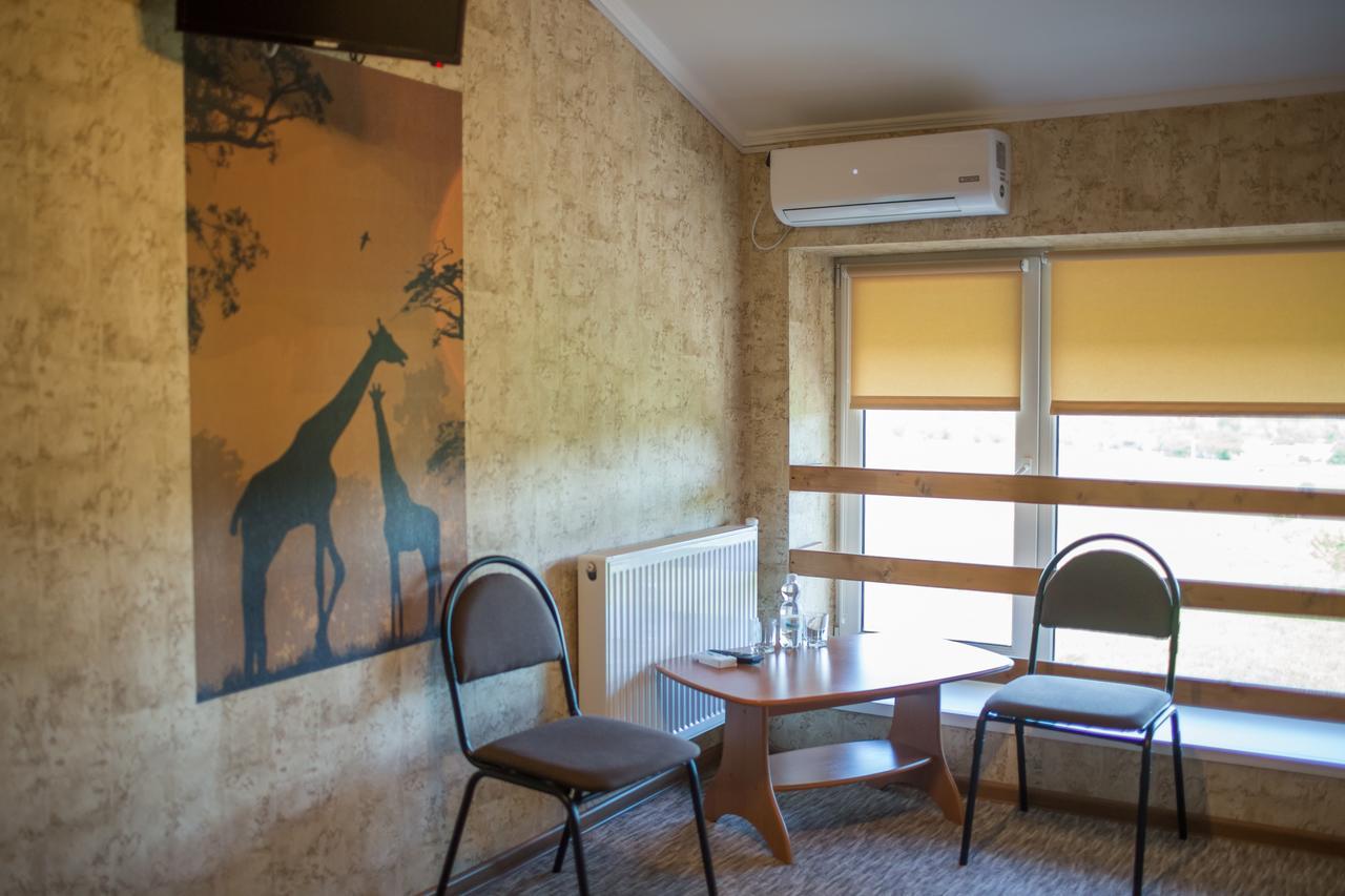 Hotel & Restaurant Complex Hap-Ok Brodki Ngoại thất bức ảnh