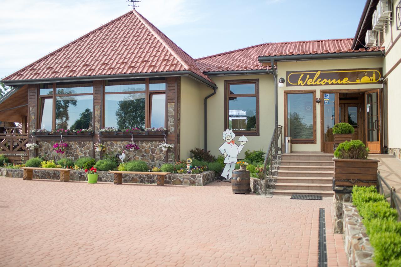Hotel & Restaurant Complex Hap-Ok Brodki Ngoại thất bức ảnh